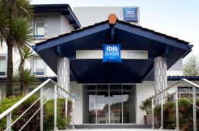 ibis Budget Biarritz Anglet - photo 4