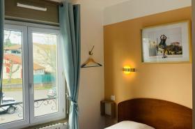 Hôtel Fine - photo 11